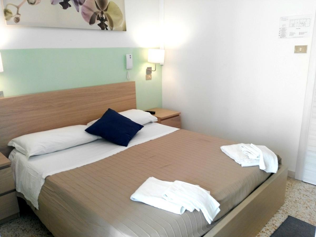 Hotel Marittimo Rimini Exterior photo